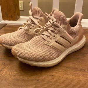Light pink/tupe Adidas Ultra Boost sneakers